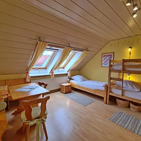 Ferienwohnung Heidi Апартаменты Merkendorf (Bavaria)